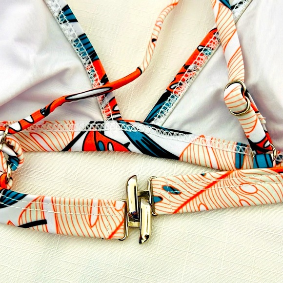 Beachsissi~Bikini / Tropical Leaf Print - Picture 10 of 13